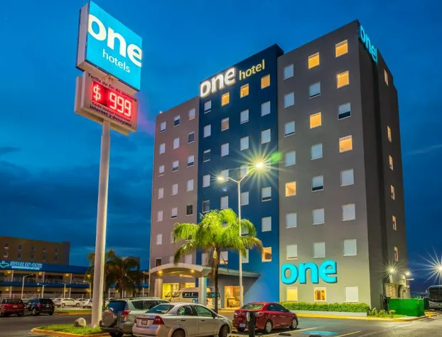 One Monterrey Aeropuerto hotel detail image 1