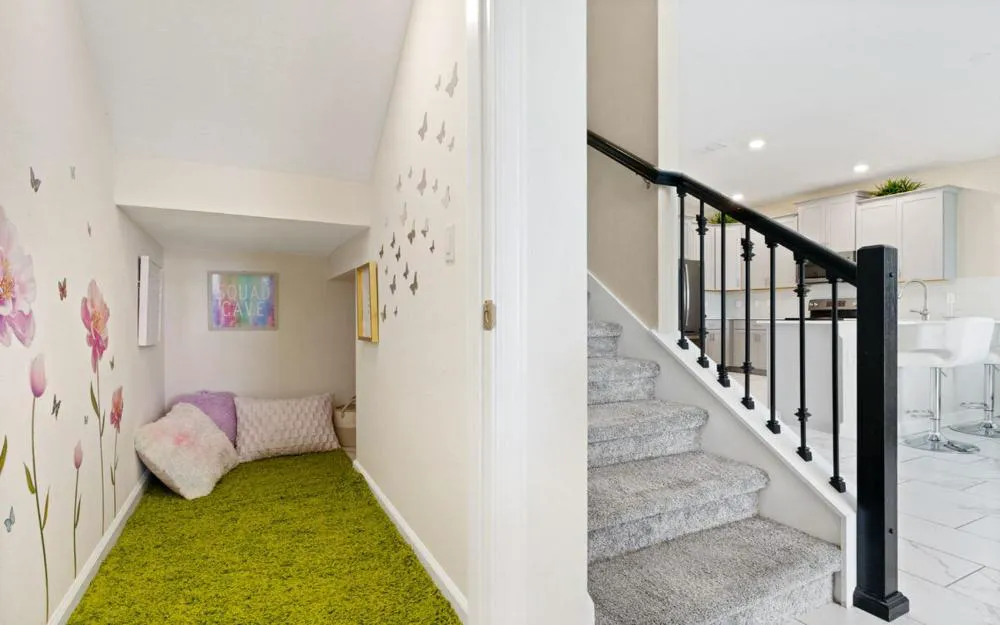 8 Bed Sleeps 18 Free Resort Access hotel hero