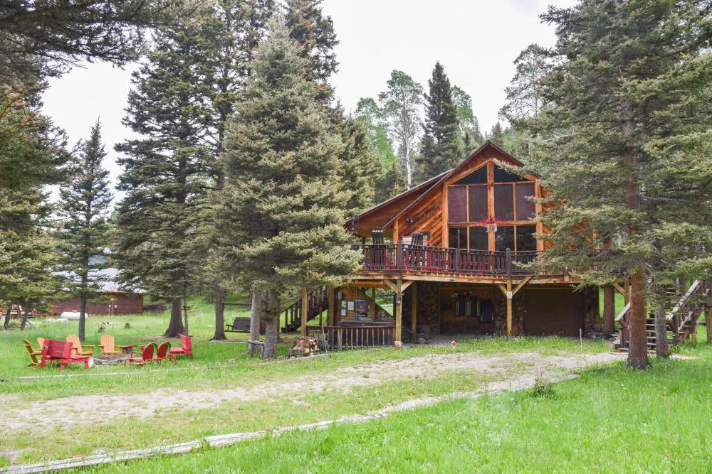 Standing Bear Lodge With High Speed Wifi hotel hero