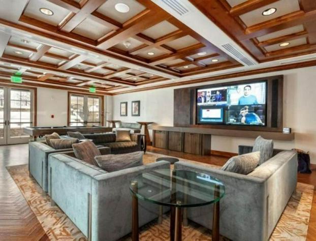 Platinum Vail Ritz-carlton 3 Bedroom Mountain Residence Just One Block From the Eagle Bahn Gondola hotel detail image 3