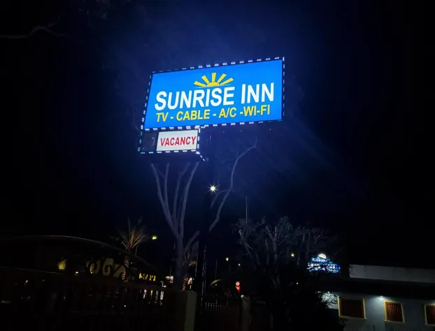 Sunrise Inn hotel detail image 2