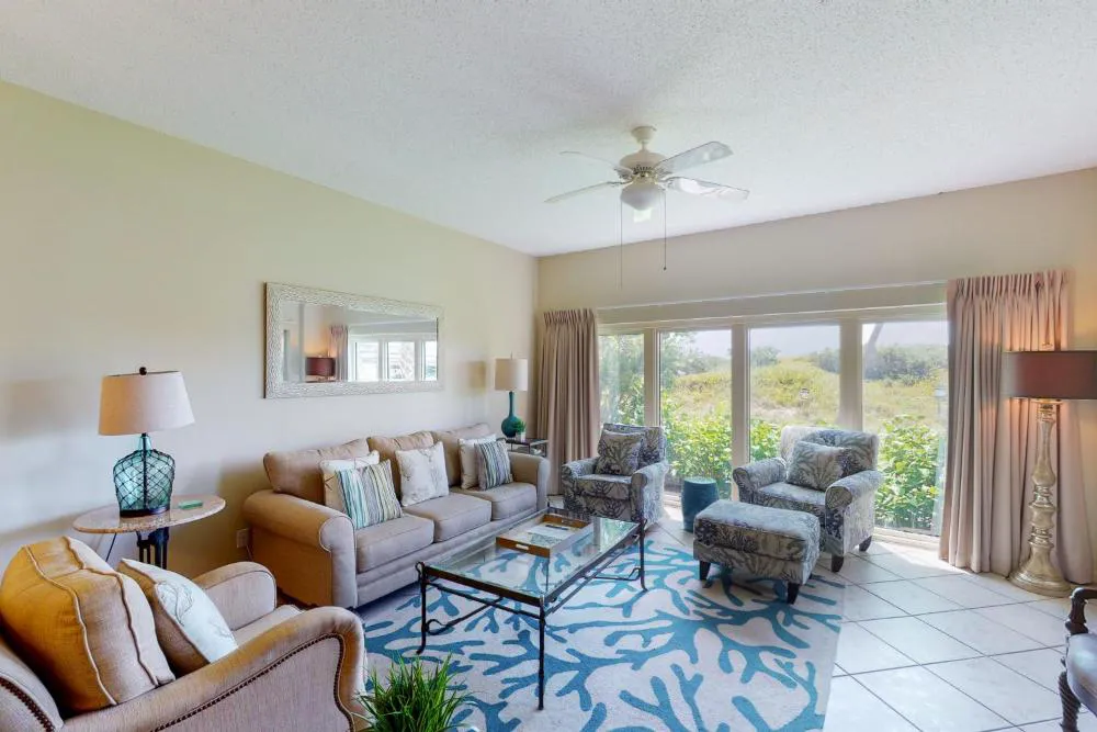 Topsl Beach Manor 0113 hotel hero