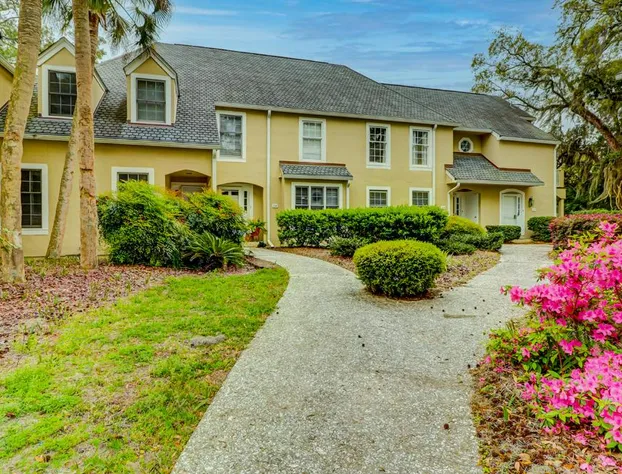 Evian 232 hotel detail image 3