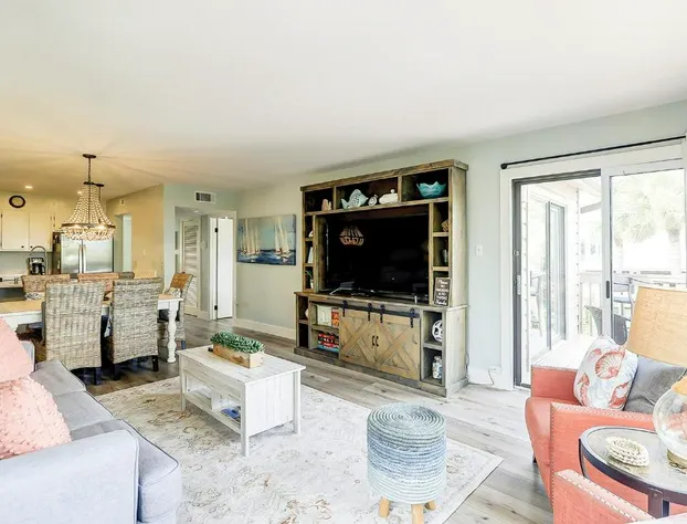 Moorings 0506 by RedAwning hotel detail image 3