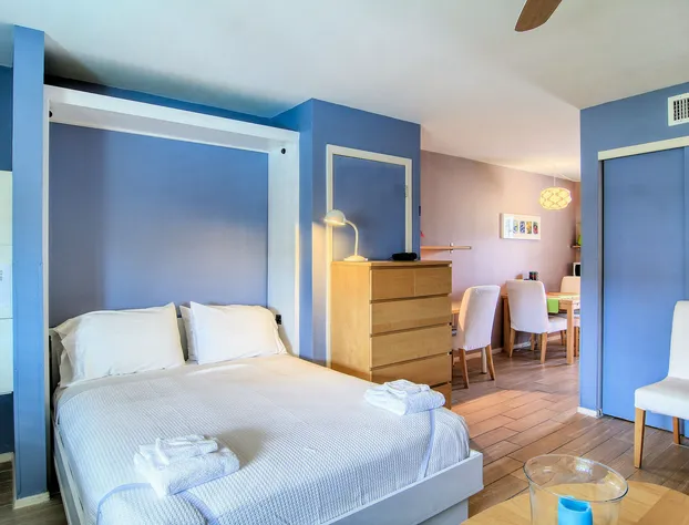 Courtyard #205 Condo hotel detail image 3