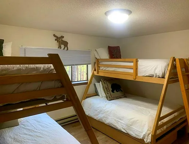 Beaver Village Apartment hotel detail image 2