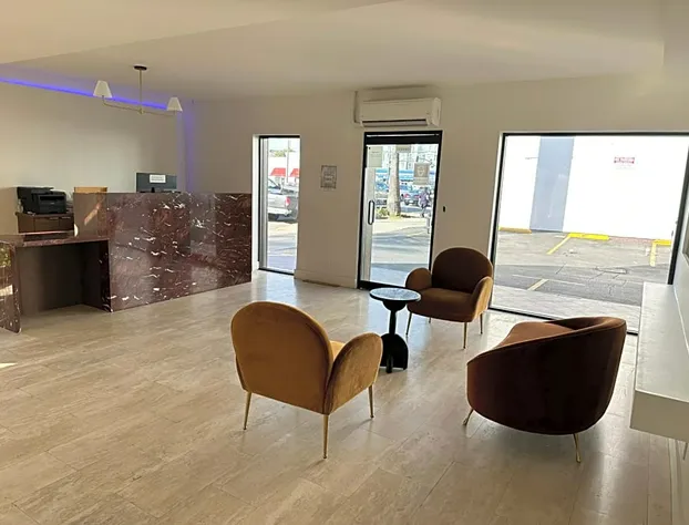 Dusk Hotel hotel detail image 4