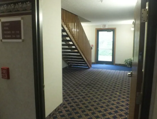Quality Express Inn & Suites hotel detail image 3