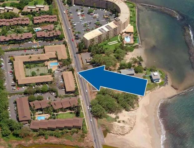 Walk to Beach! Full Kitchen and Pool hotel detail image 4