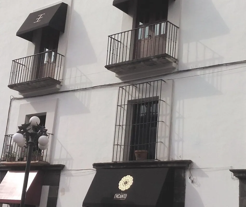 El Encanto hotel hero