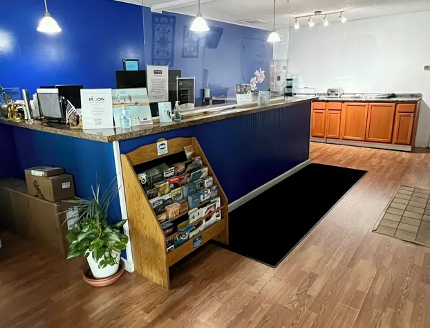 Travelodge by Wyndham Lincoln Near White Mountain hotel detail image 3