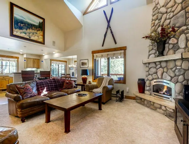 Pines at Orehouse 301 PH2 hotel detail image 2