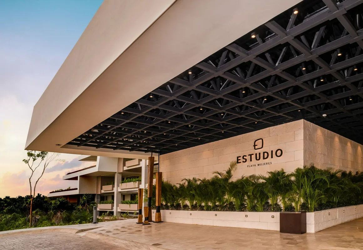 Estudio Playa Mujeres All Inclusive hotel hero