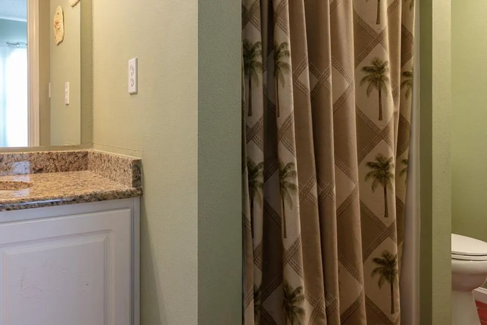 Tropic Isl 501 hotel hero