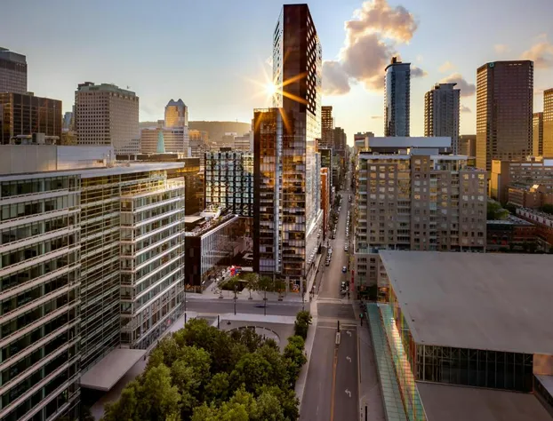 Humaniti Hotel Montreal, Autograph Collection hotel detail image 1