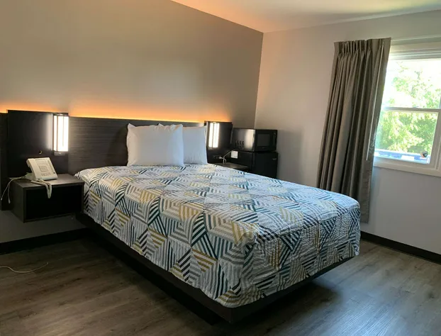 Studio 6 Rockford, IL hotel detail image 2