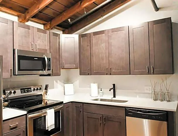 The Lofts at Downtown Salem hotel detail image 4