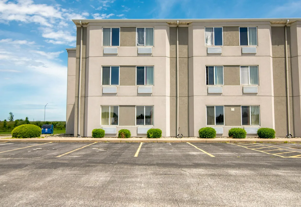 Oyo Hotel Markle In I-69 hotel hero