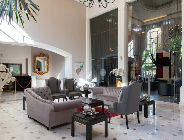 Plaza Camelinas Hotel hotel detail image 3