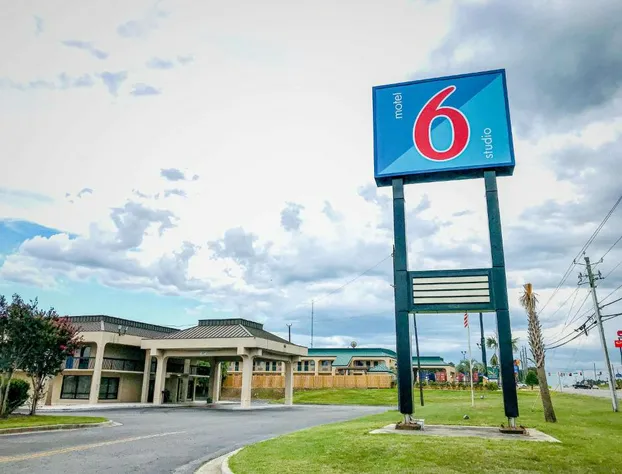 Studio 6 Dublin, GA hotel detail image 1