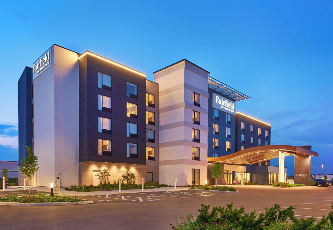 Fairfield Inn & Suites by Marriott Orillia hotel hero