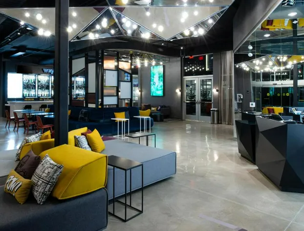 Aloft North Kansas City hotel detail image 3