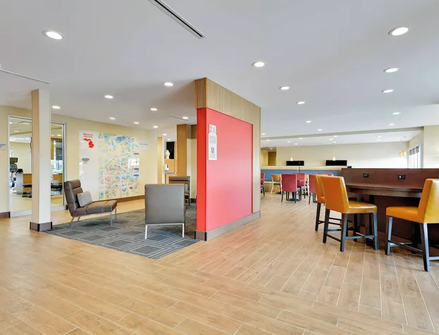 TownePlace Suites by Marriott Detroit Allen Park hotel detail image 3