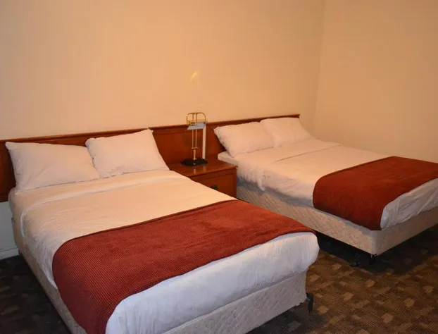 Two Hills Inn hotel detail image 4