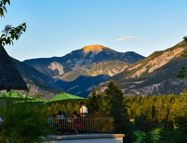 Headwaters Lodge at Eagle Ranch Resort hotel detail image 4