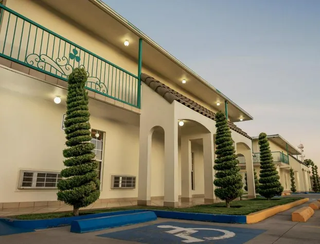 Hotel Trébol Inn hotel detail image 1