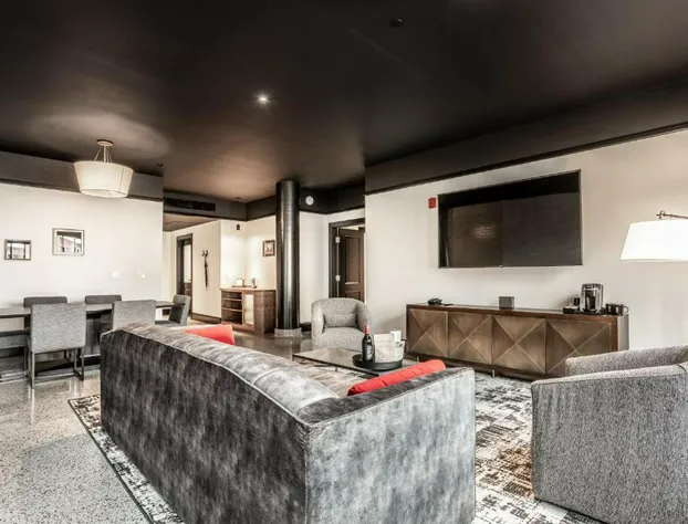 Bottleworks Hotel hotel detail image 3