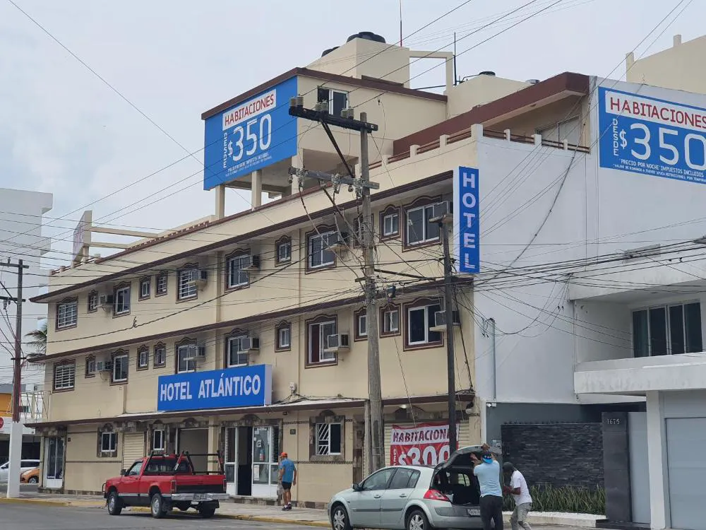 Hotel Atlantico hotel hero