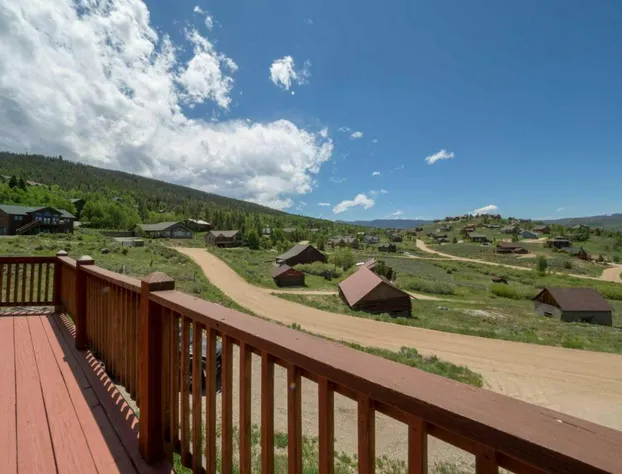 Beaver Lodge hotel detail image 4