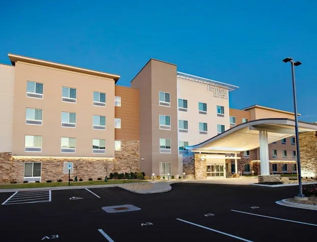 Fairfield Inn & Suites by Marriott Dayton North hotel detail image 1