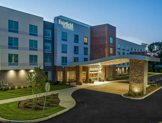 Fairfield Inn & Suites by Marriott Somerset hotel detail image 1