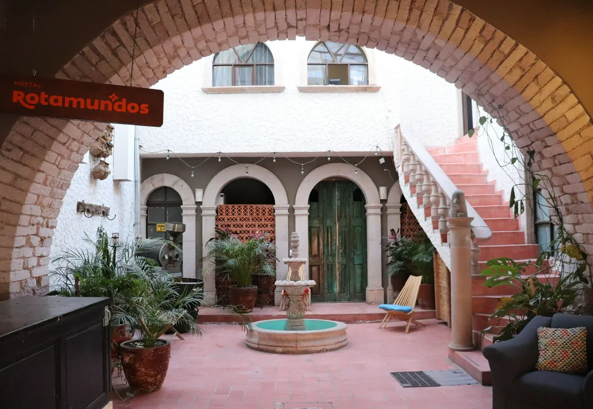 Casa Tres Piedras hotel hero