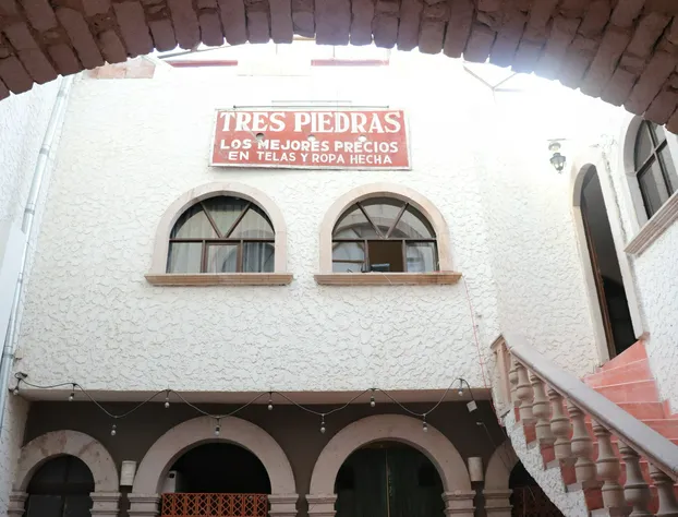 Casa Tres Piedras hotel detail image 2