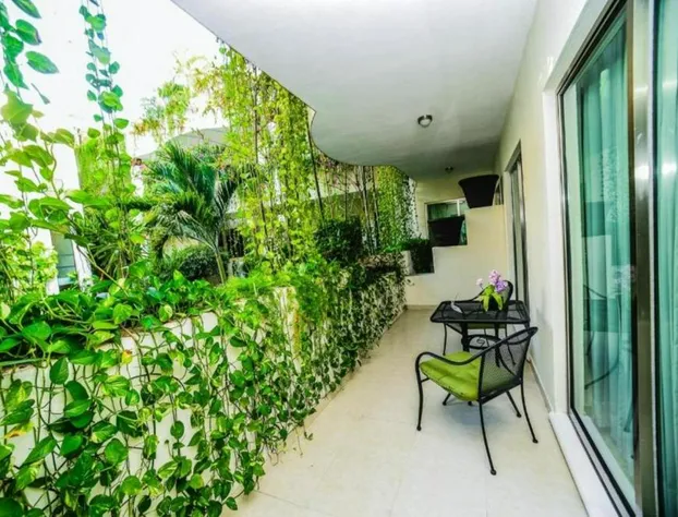 Encanto Riviera hotel detail image 1