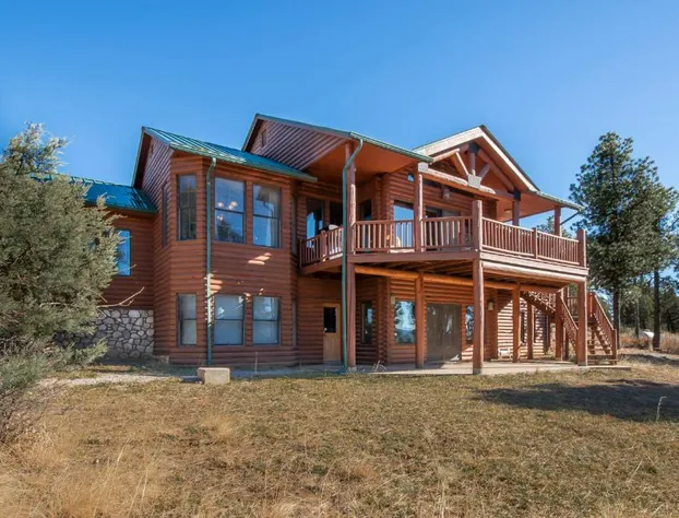 Blue Lake Lodge hotel detail image 4