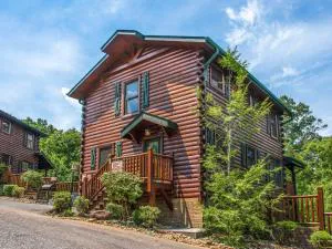 Celebration Lodge 4 Bedrooms, Sleeps 18, Pool Table, Hot Tub hotel detail image 2