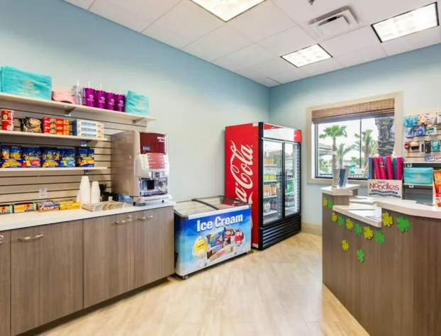 Deluxe Resort Vienna Home next Disney hotel detail image 2