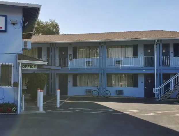 Valley Motel hotel detail image 3