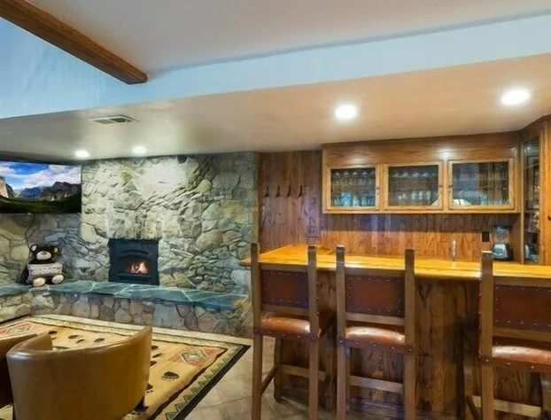 Scenic Wonders Four Seasons 3 Bedrooms hotel detail image 2