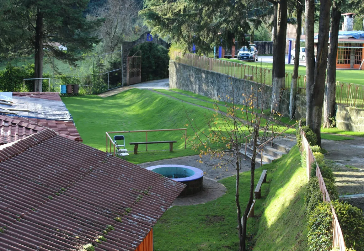 Las Cabañas hotel hero