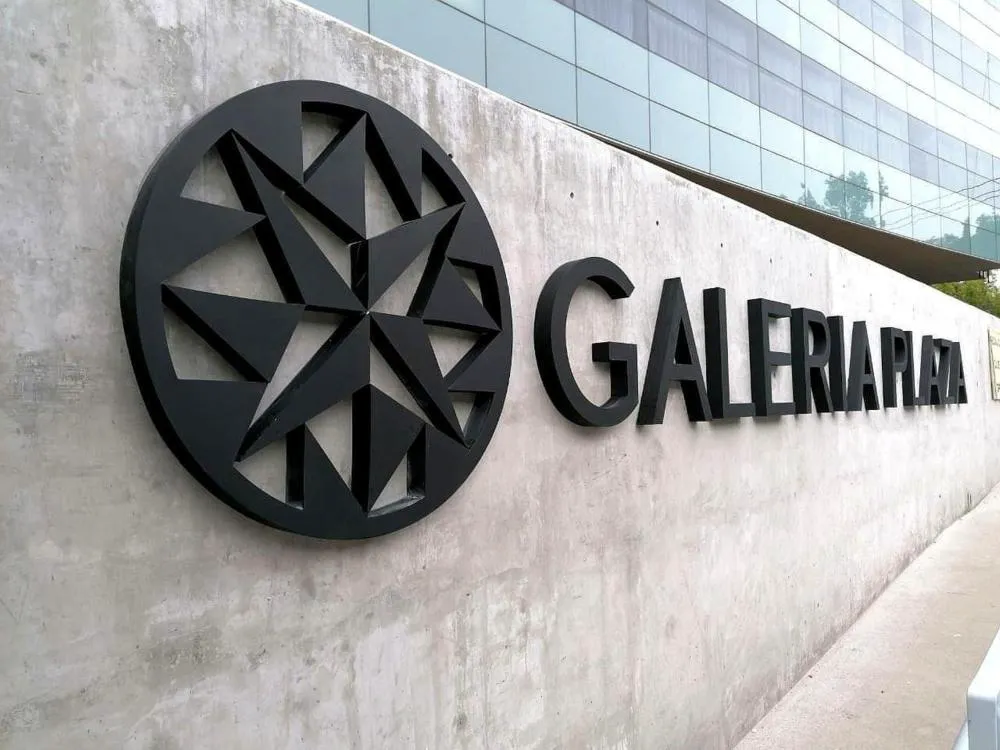 Galeria Plaza San Jeronimo hotel hero