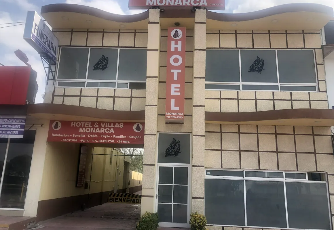 Hotel & Villas Monarca Circuito hotel hero