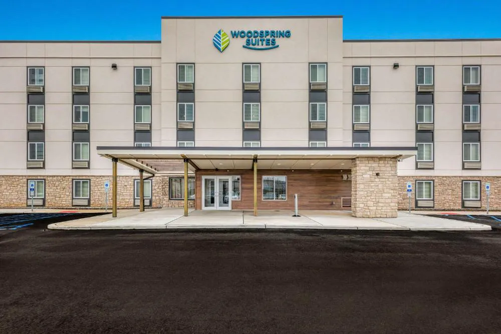 WoodSpring Suites Linden hotel hero
