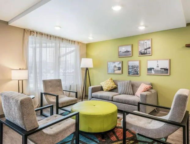 WoodSpring Suites Linden hotel detail image 4