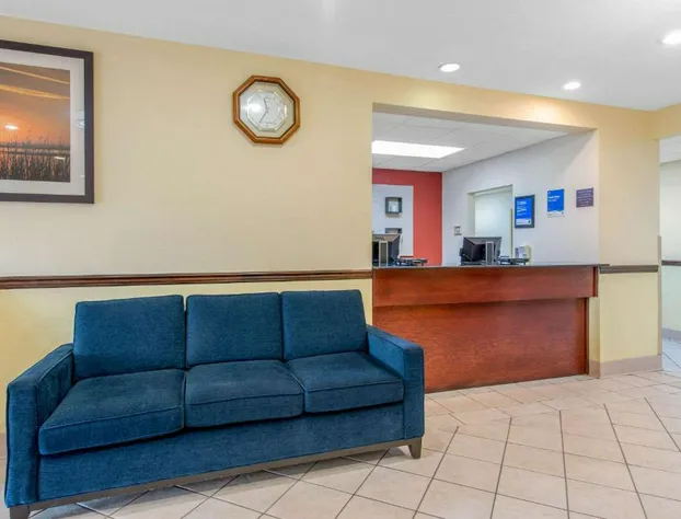 Comfort Inn Kissimmee-Lake Buena Vista South hotel detail image 2