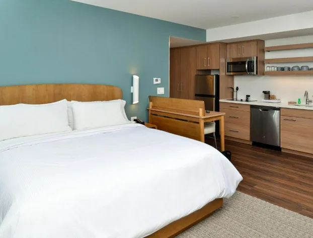 Element North Kansas City hotel detail image 3